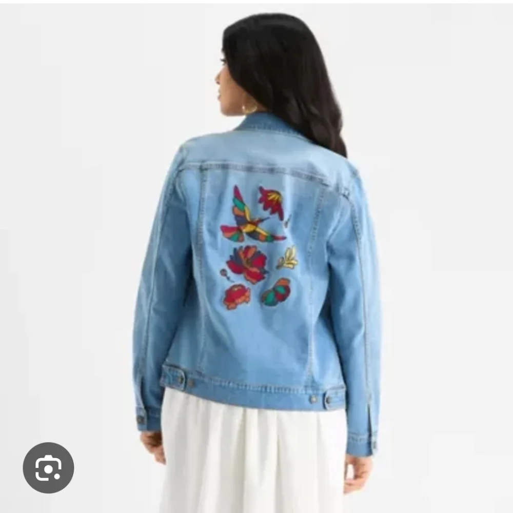 Hope & Wonder Embroidered Blue Jean Jacket - Picture 2 of 4